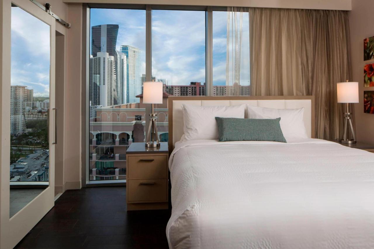 Hotel Miami Sunny Isles 3*