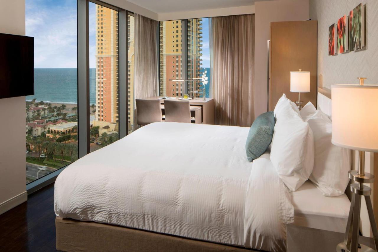 Miami Sunny Isles Hotel 3*